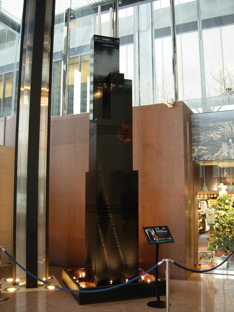 Sears (Willis) Tower (Lego Version) A fantastic replica of… Flickr