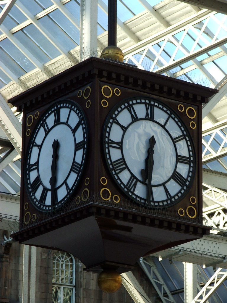 Clock in Glasgow Central Station Thanks to EVERYBODY to CO… Flickr