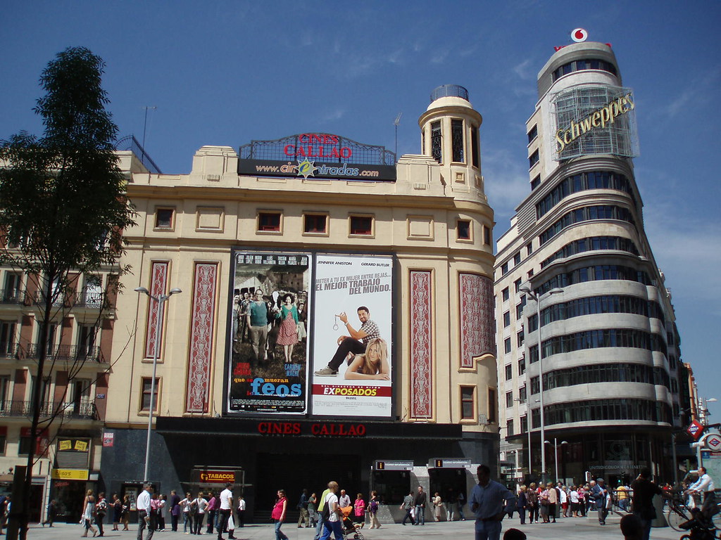 Cines Callao y Capitol (Gran Vía) Cerca de la Gran Vía de … Flickr