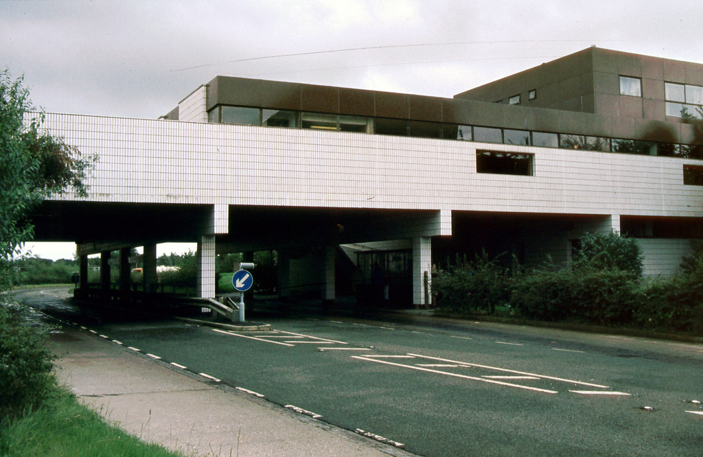 10532 Runcorn Castlefields local centre Clive A Brown Flickr