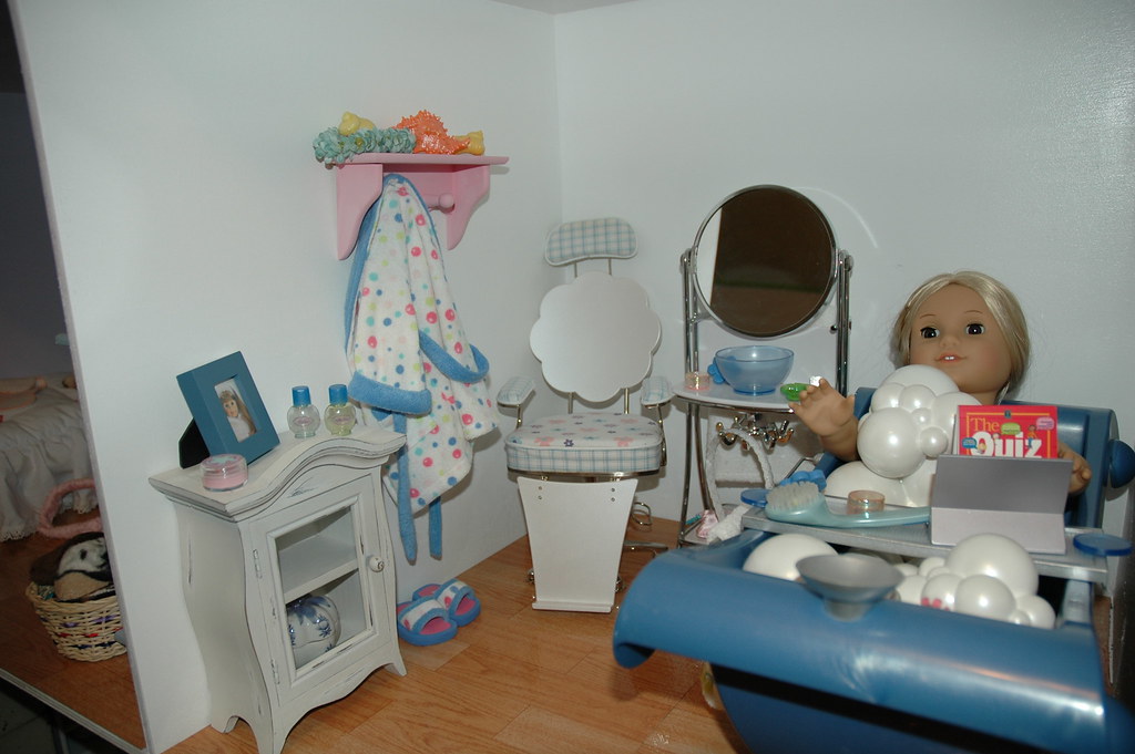 American Girl Doll House Bath and Spa Jenny_Wren_777 Flickr
