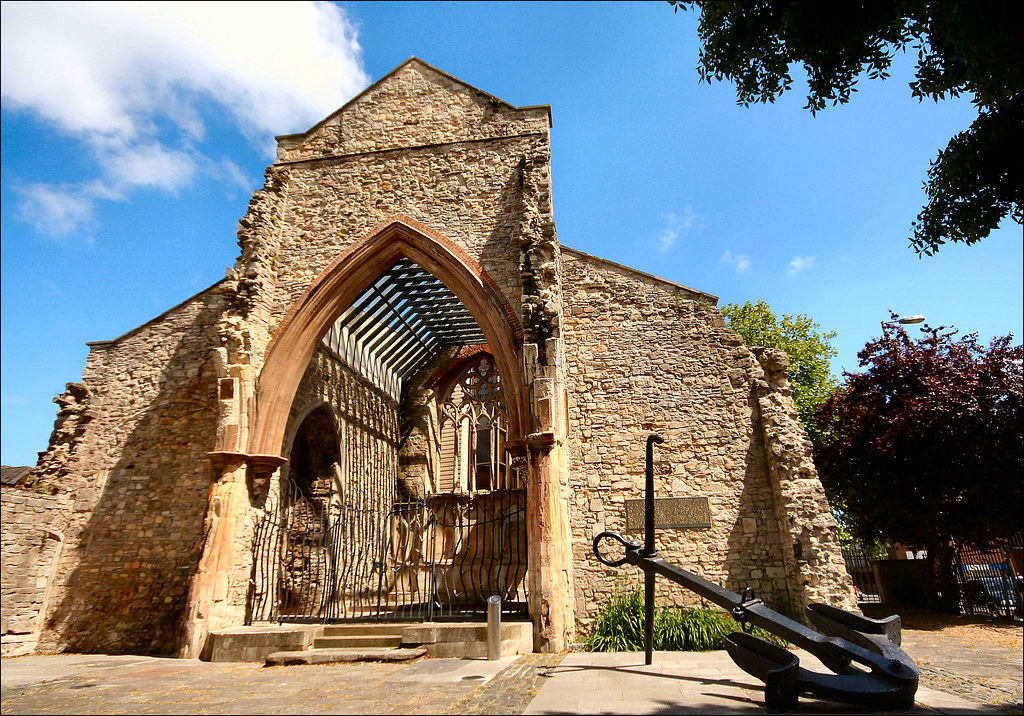Holyrood Church Southampton One of five original churches… Flickr