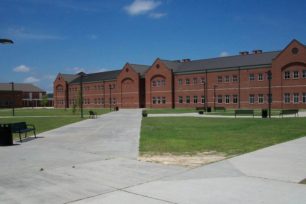 Dent Middle School, Columbia, SC Dent Middle School campus… Flickr