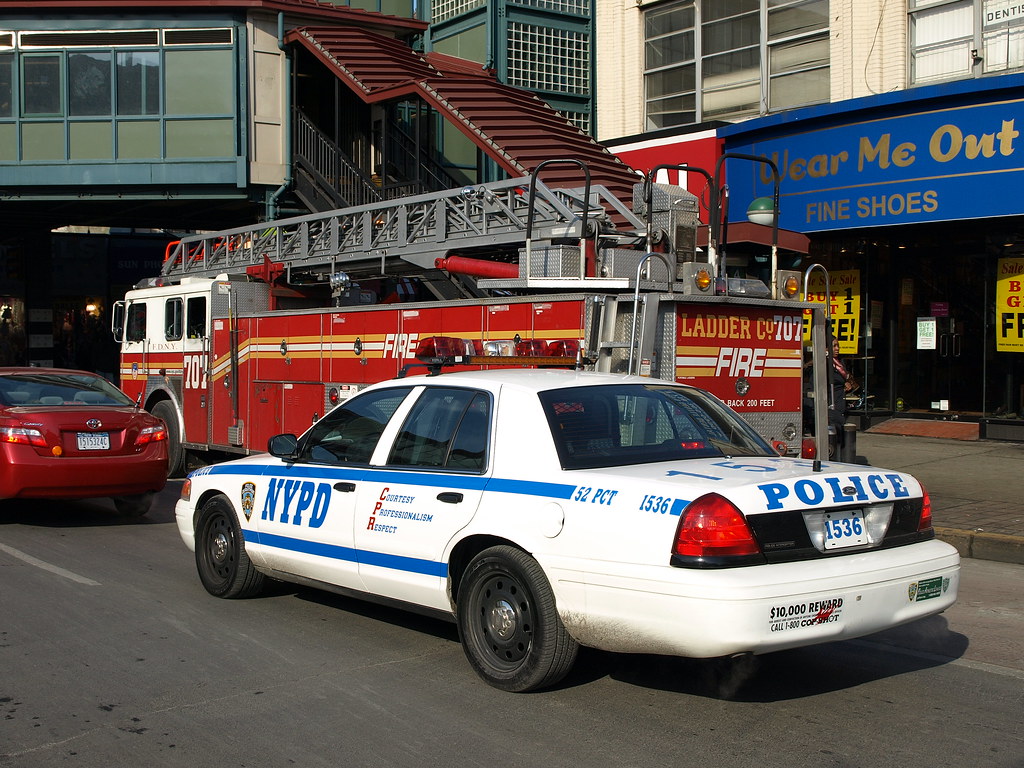 NYPD Police Car & FDNY Ladder Truck 707, Fordham, Bronx, N… Flickr