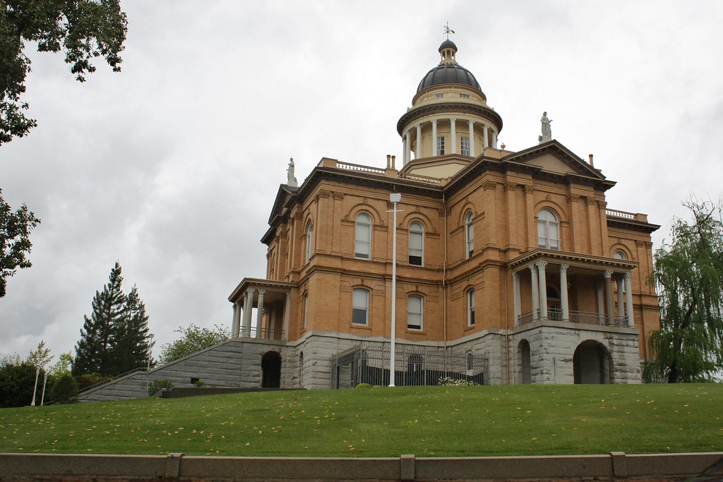 Auburn Courthouse Placer County Courthouse. Nick Ares Flickr