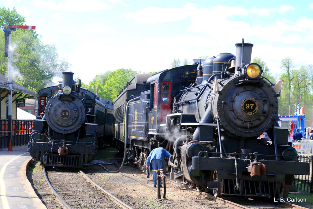 Valley Railroad Trains at Essex Station Engines 40 and 97 … Flickr