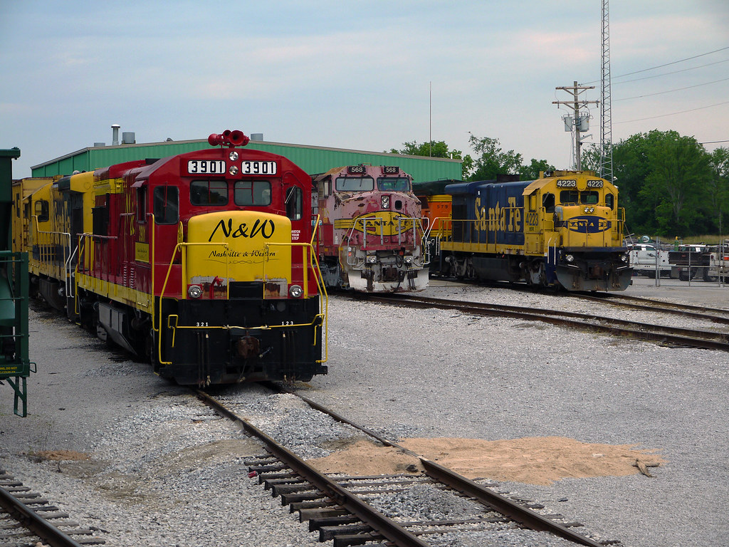 Nashville & Eastern Railroad in Lebanon, TN Took this shot… Flickr