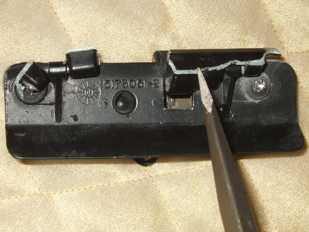 Broken Rear Astro Van Door Handle To replace the rear door… Flickr