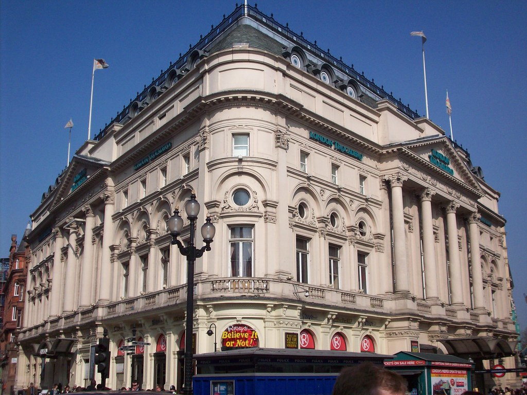 London Pavilion W1 former London Pavilion MusicHall Theat… Flickr