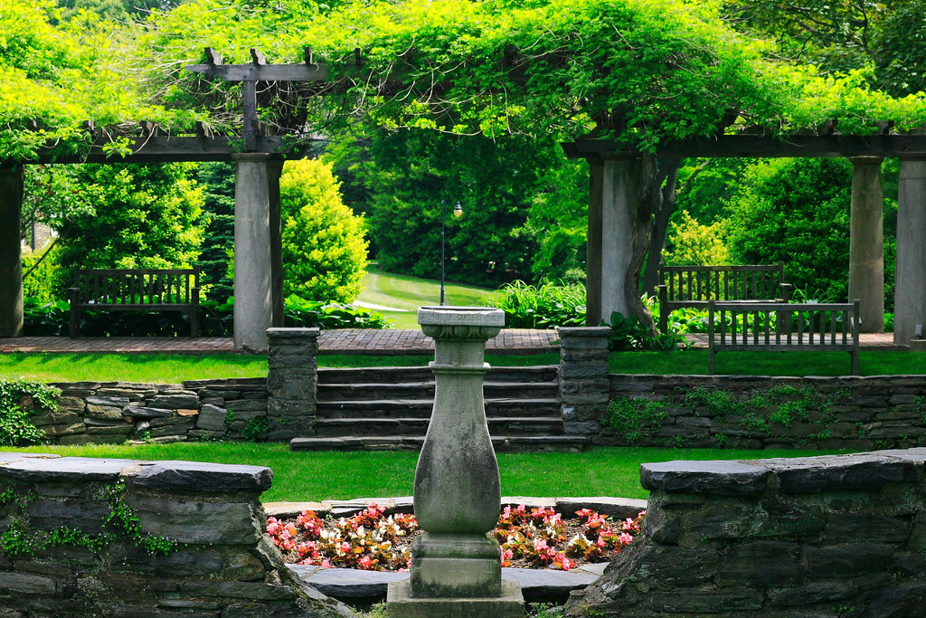 Sunken Garden, Bryn Mawr College Bryn Mawr College's campu… Flickr