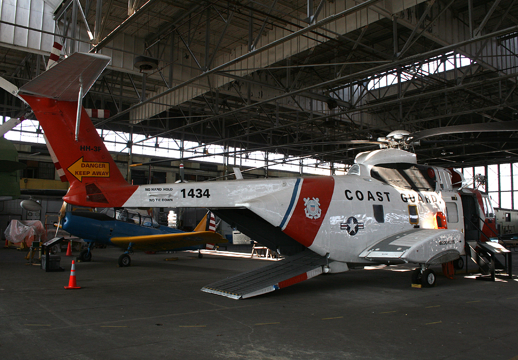 US COAST GUARD HH3F "Pelican", "1434" at Floyd Fi… Flickr