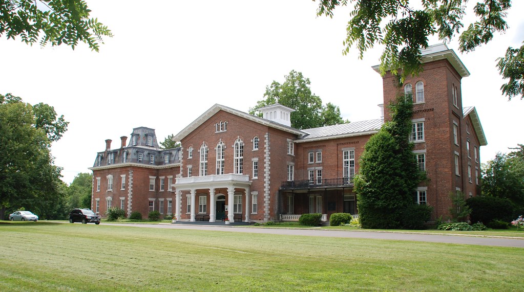 Oneida Community Mansion House This is the front entrance … Flickr