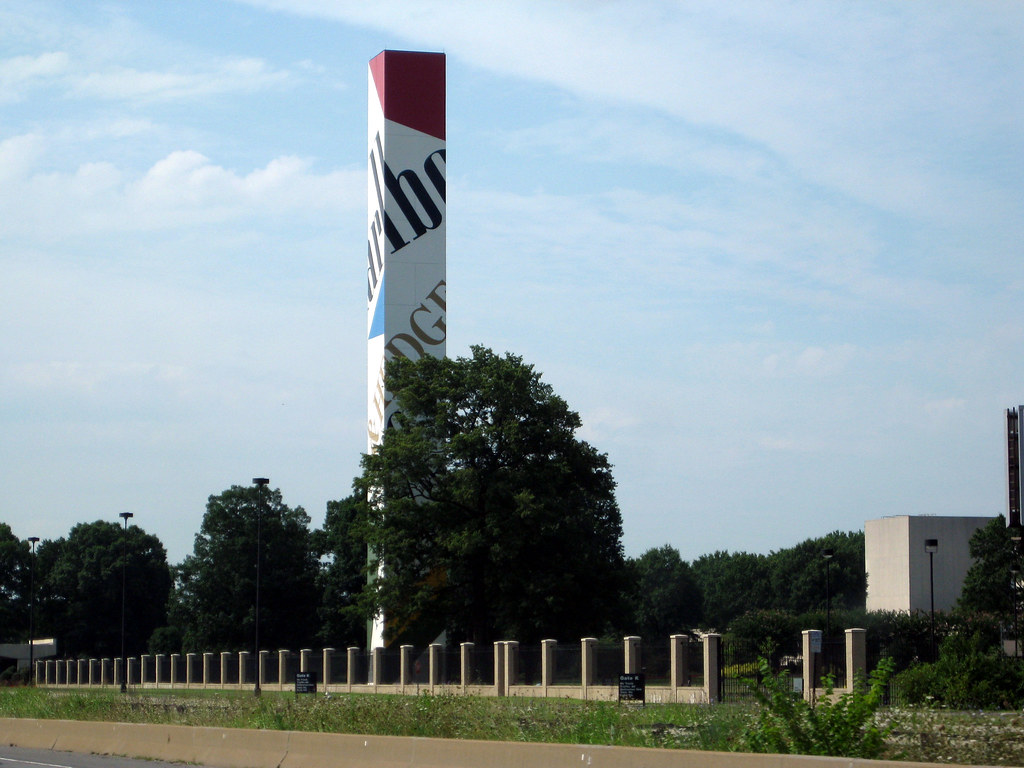 IMG_1440 Philip Morris USA headquarters I95 Outside of Ri… Flickr