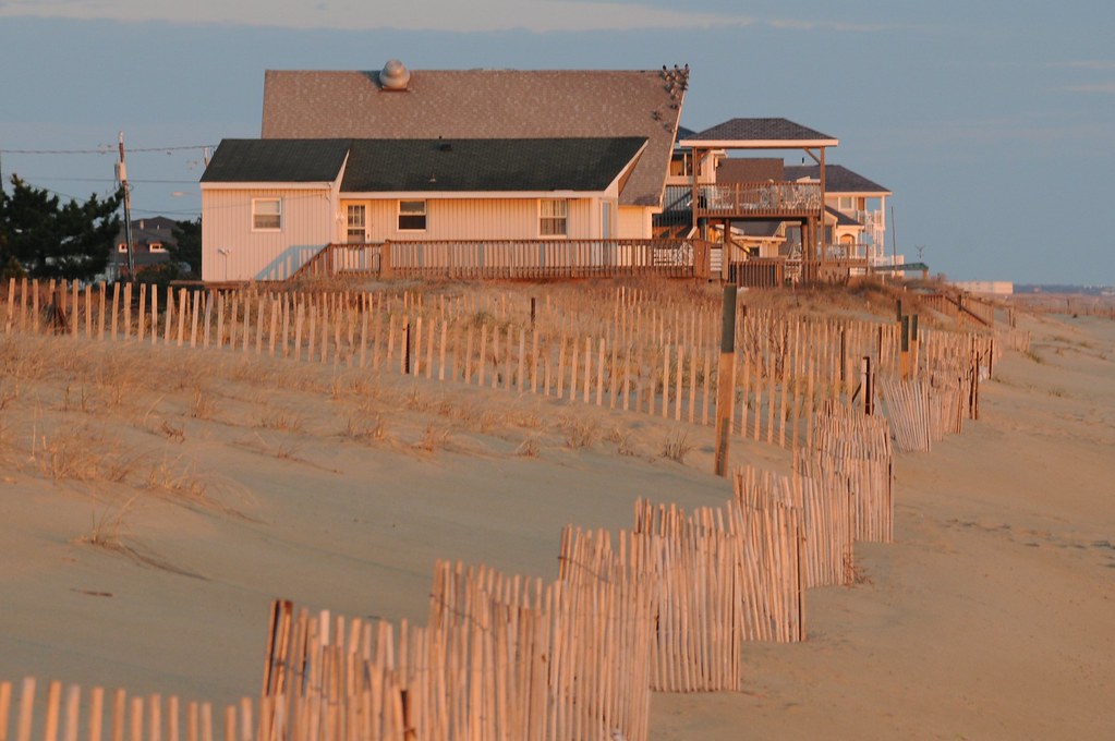 Cottage at Sandbridge Beach, Virginia A cottage on Sandbri… Flickr
