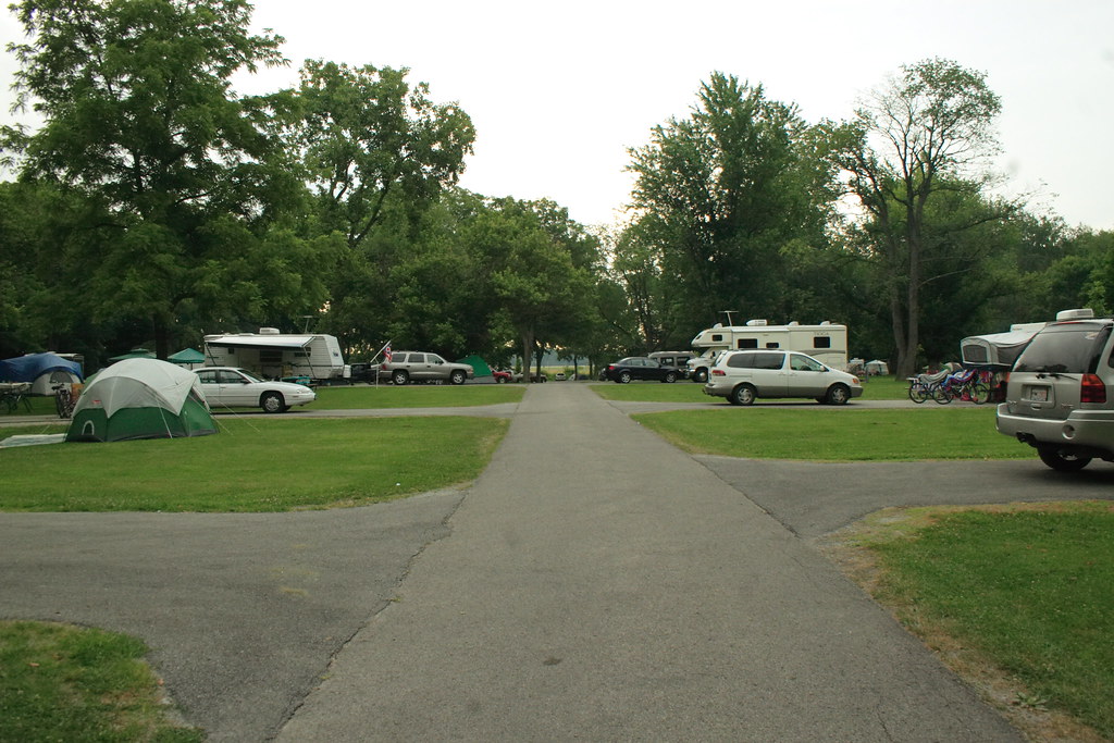 _MG_2957view of campground Campground area in Mounds stat… Flickr