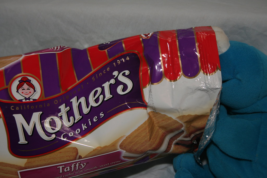 Cookie Monster & Mother's Taffy Cookies Cookie Monster wan… Flickr
