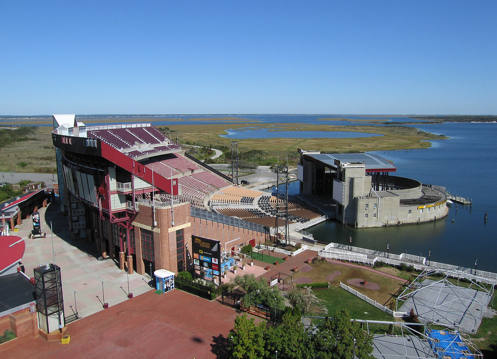 Jones Beach Amphitheater Jones Beach Amphitheater in Wanta… Flickr