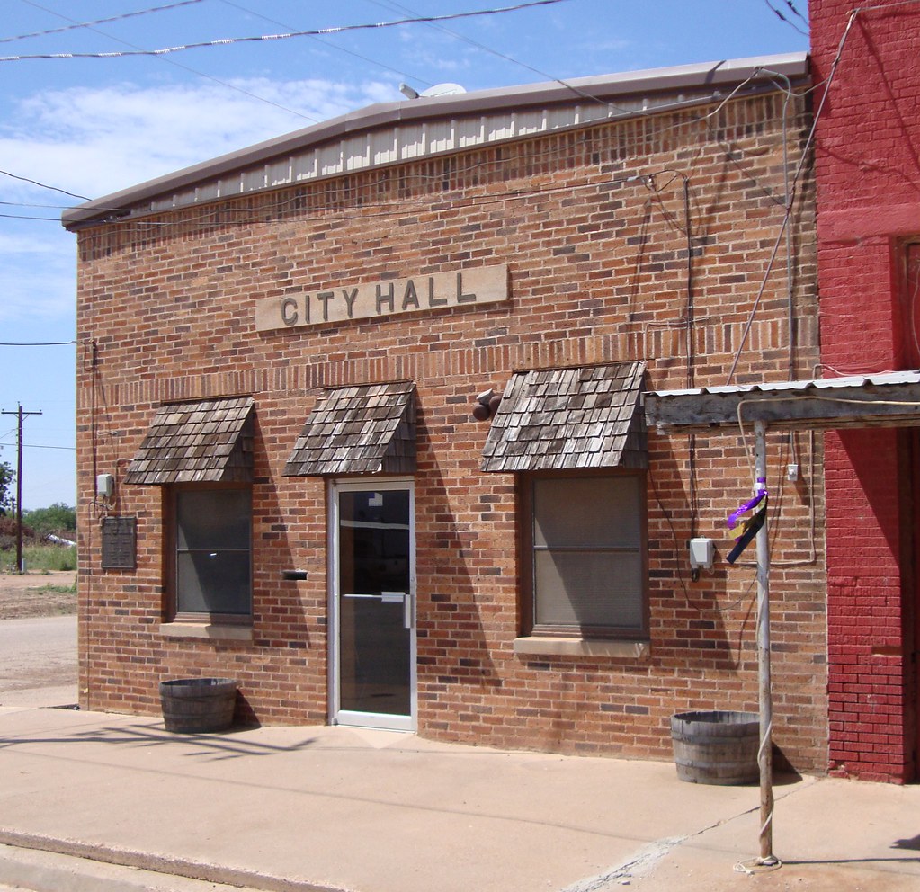 Rochester, Texas City Hall This small city hall was constr… Flickr