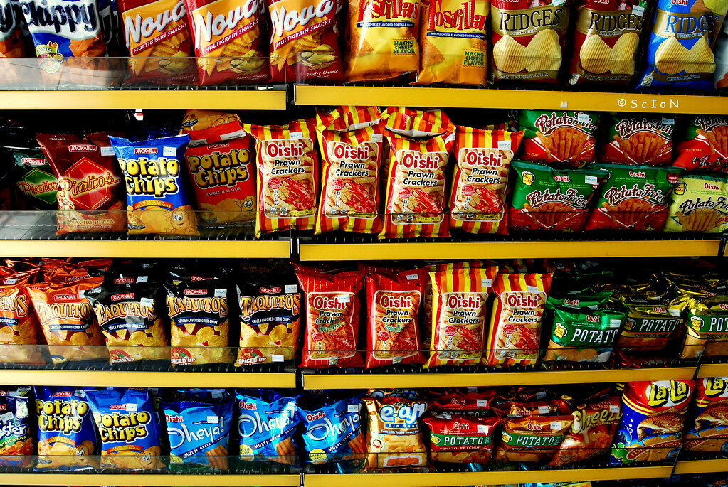 Junked A stack of various chips at a convenience store in … Flickr