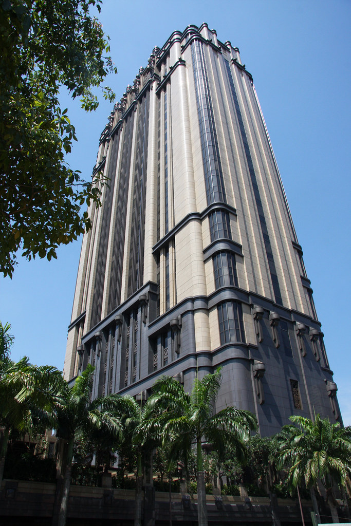 Art deco skyscraper, Singapore sensaos Flickr