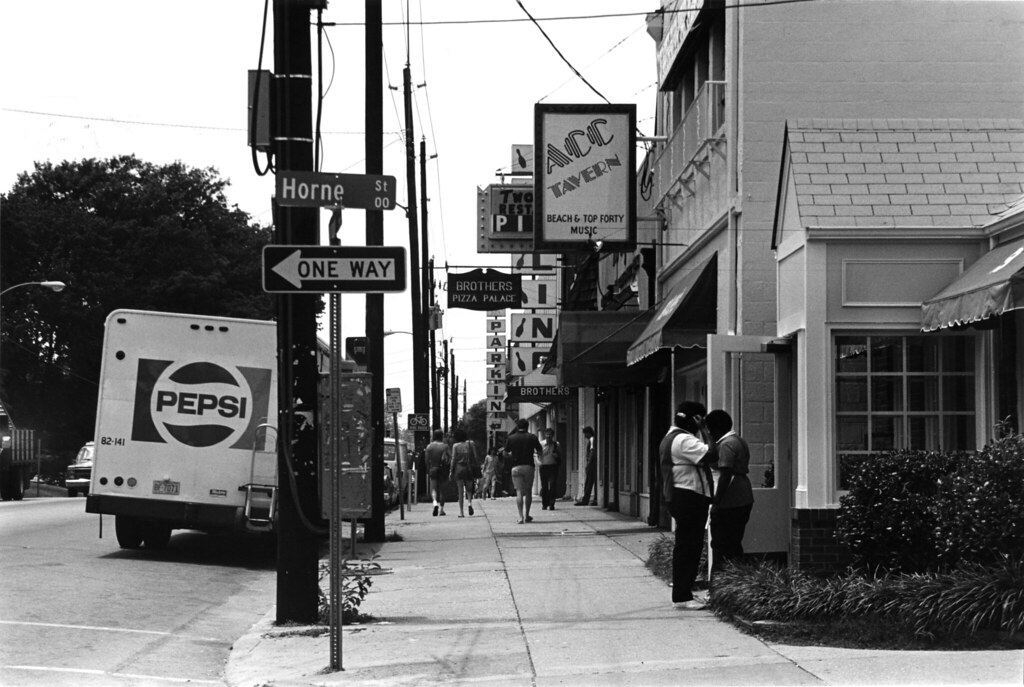 Hillsborough Street, Raleigh, North Carolina 0001341 NCSU Libraries