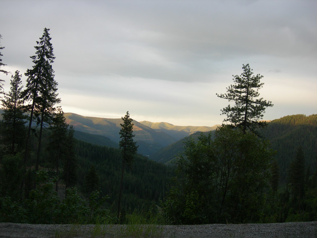 Northern Idaho Mountain Sunrise This was taken on the way … Flickr