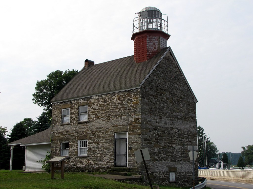 Selkirk Lighthouse, Pulaski, New York (NY) Selkirk Lightho… Flickr