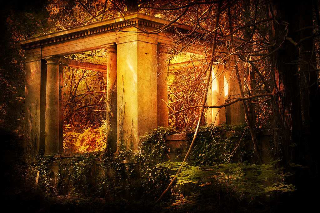 The Ruins at Knollwood From from Muttontown Preserve; the … Flickr