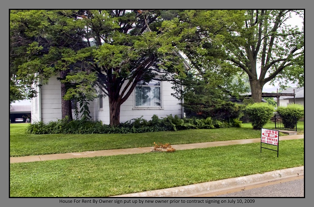 House for Rent 2487 House For Rent By Owner sign put up by… Flickr