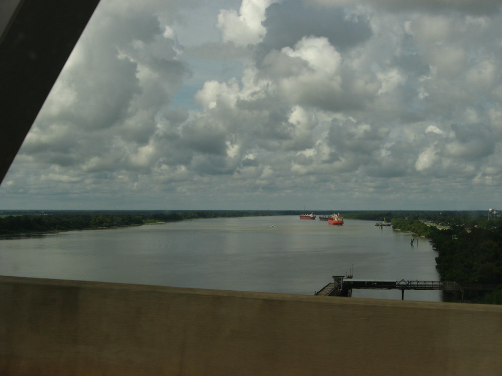 Mississippi River from Gramercy Bridge, St. John the Bapti… Flickr