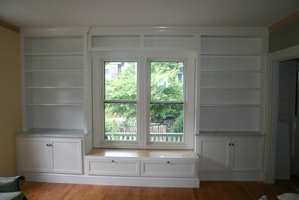 Builtin painted wall unit. mgzdesign Flickr