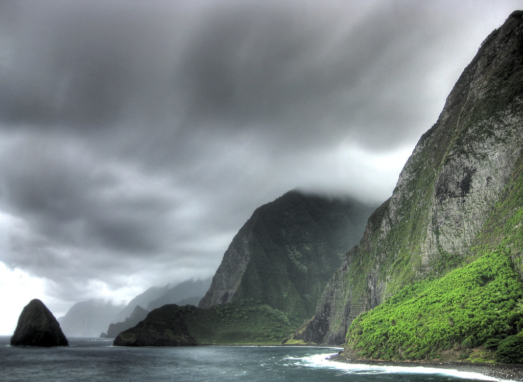 Kalaupapa Pali The highest sea cliffs in the world are on … Flickr
