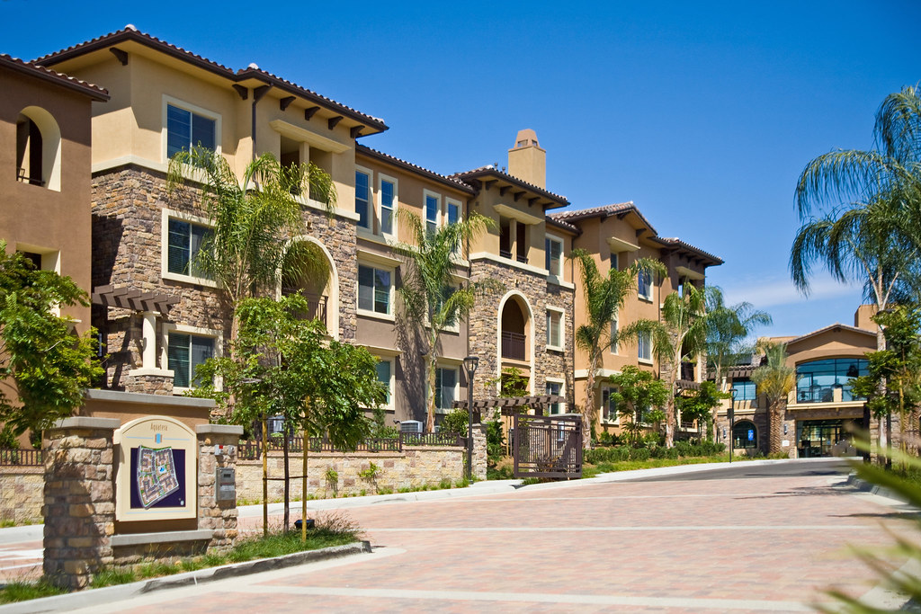 Gated Community Entrance Modern CA Crafstman Architecture.… Flickr