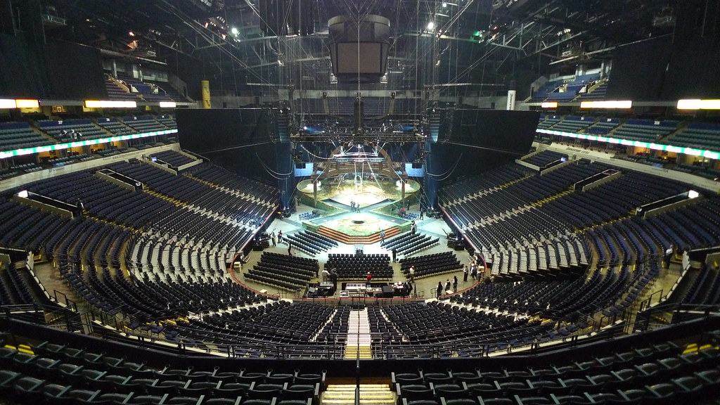 83 Bridgestone Arena, Nashville TN. ampontour Flickr