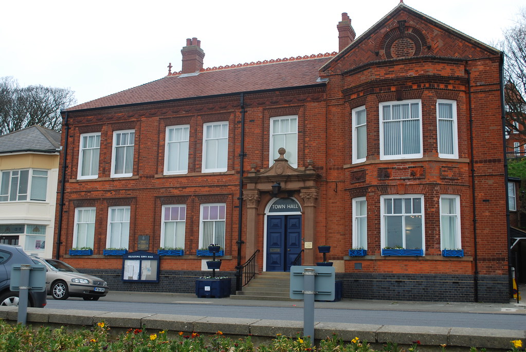 Felixstowe Town Hall Le Monde1 Flickr