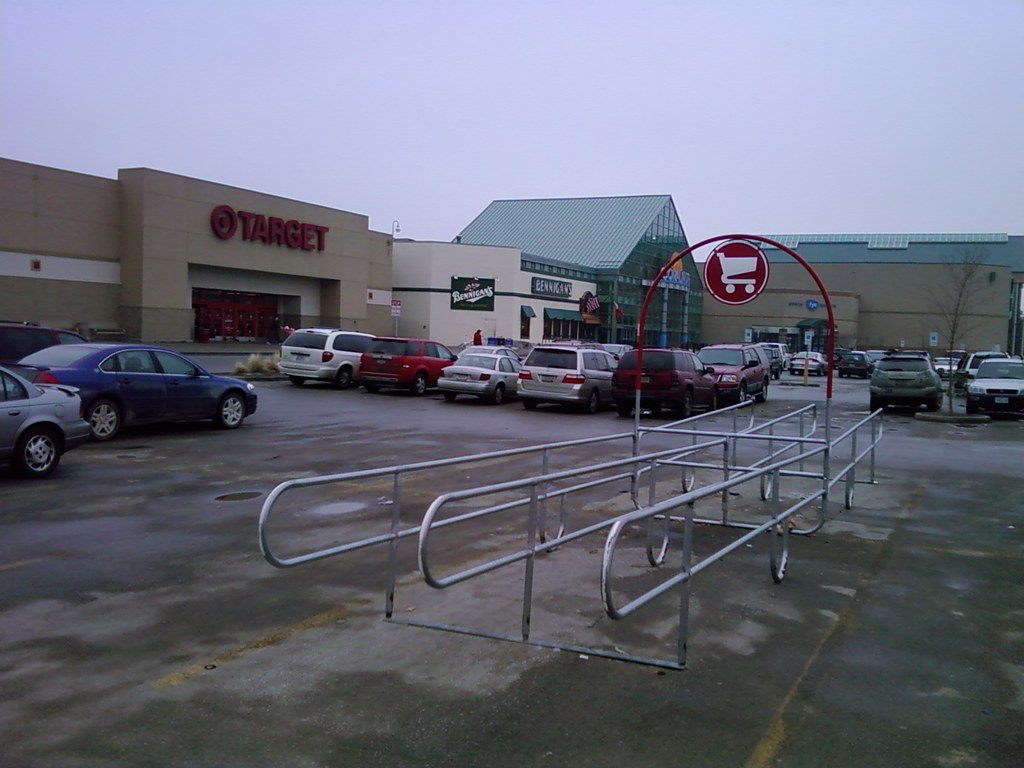 Coral Ridge Mall Coralville, Iowa Target, Bennigan's a… Flickr