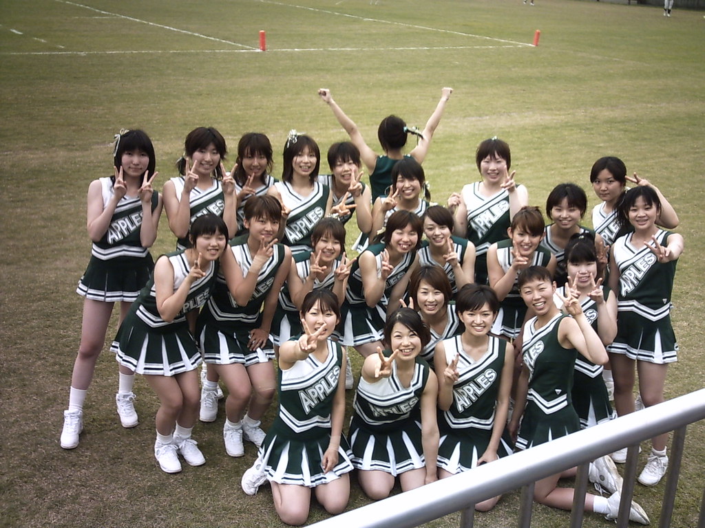 Japanese cheerleader (University of Kanazawa) Everybody ca… Flickr