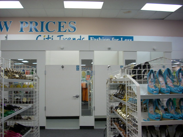 Citi Trends interior Flickr Photo Sharing!
