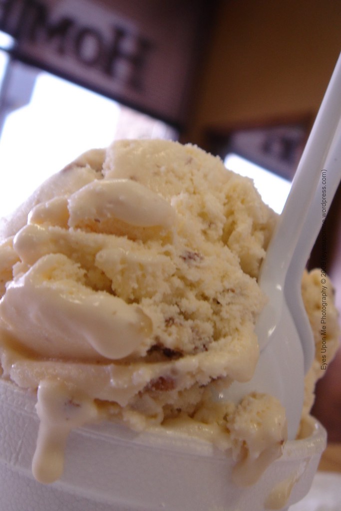 Blue Bell Butter Pecan Eyes Upon Me Photography © 2009 (ey… Flickr