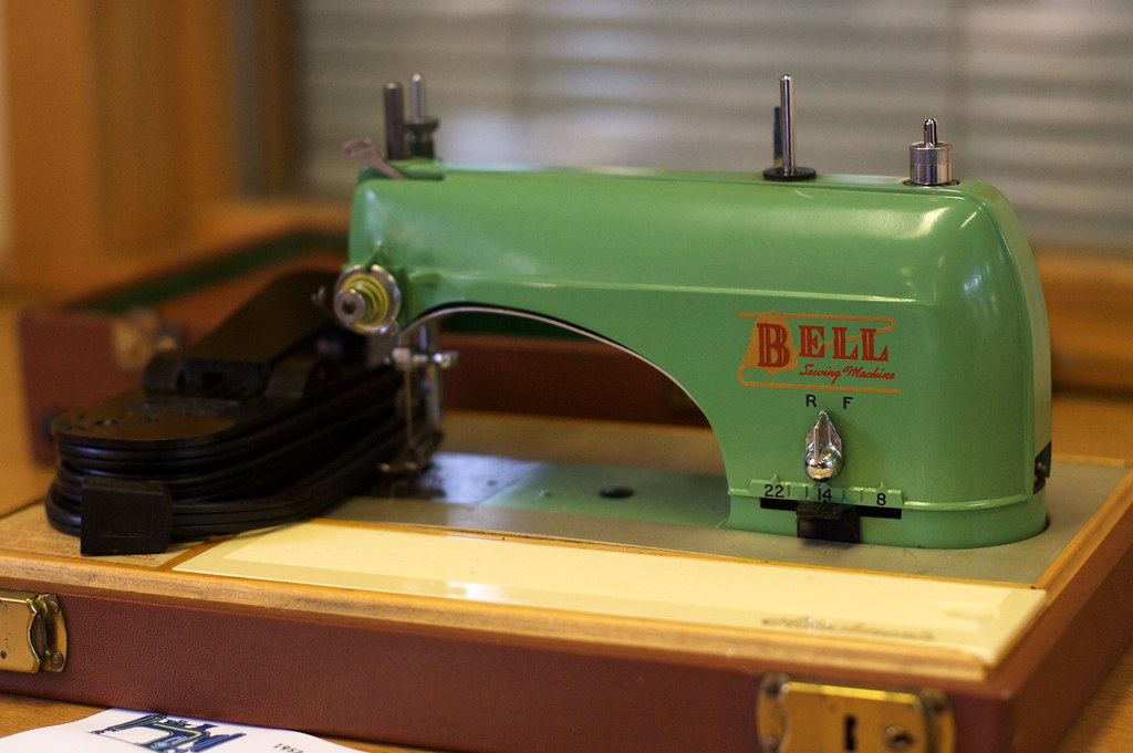 2009 Quilt Show My little Bell sewing machine Alicia Wells Flickr