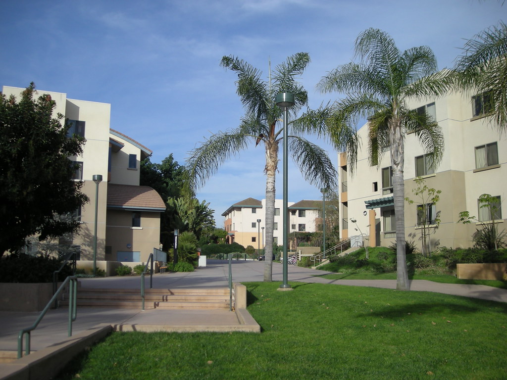 DSCN0866 Student housing at Loyola Marymount University James Paris