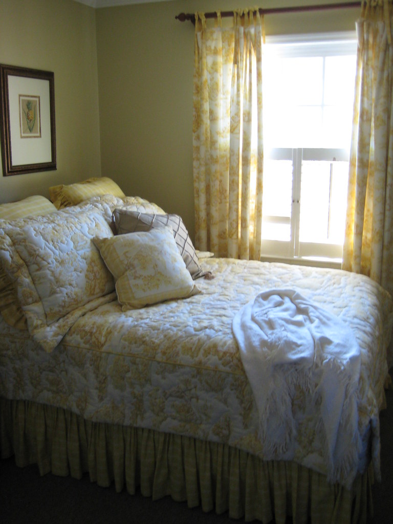 Yellow toile bedroom A charming French Country guest room … Flickr
