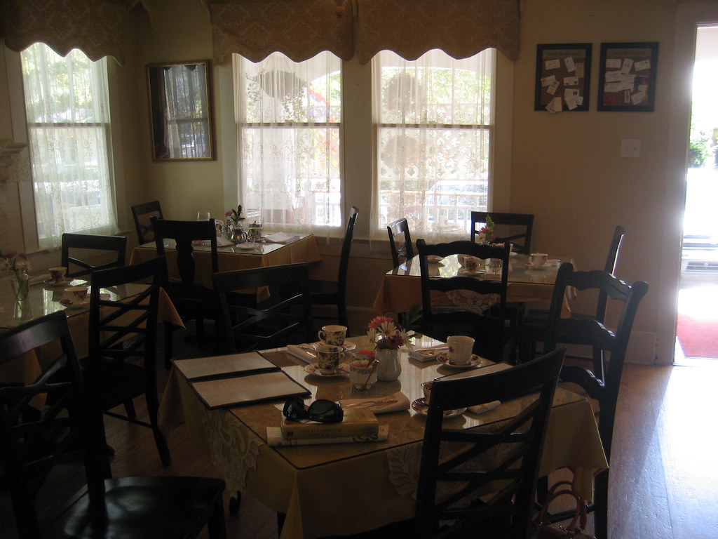 Tea Room Tables English Tea Room, Covington, Louisiana Infrogmation