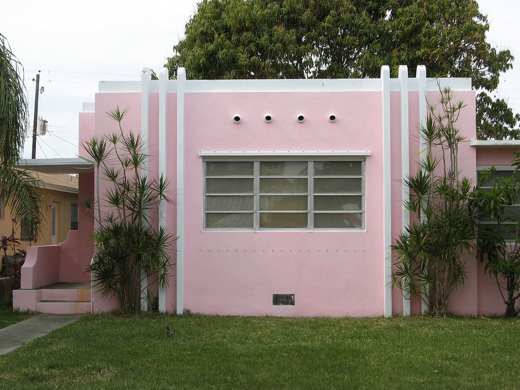 17+ Vintage Art Deco House