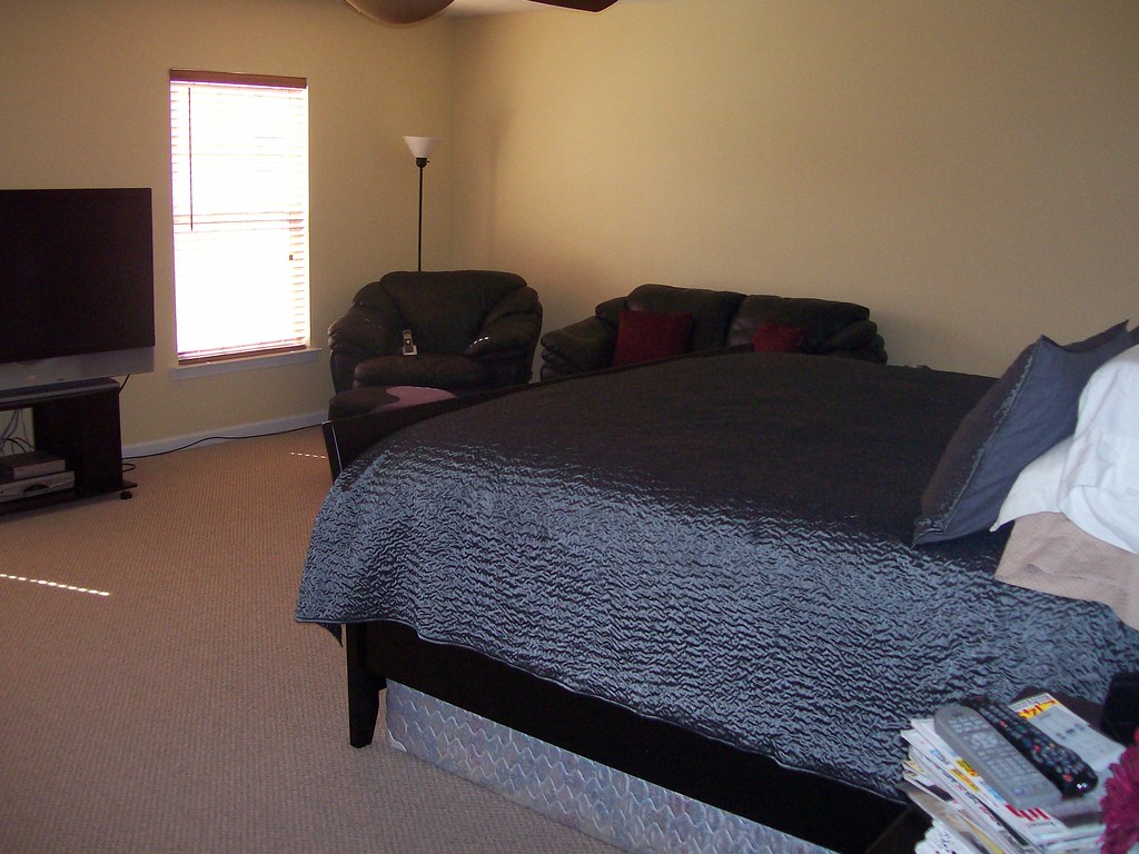 Huge Master bedroom biggest master bedroom you have ever s… Flickr