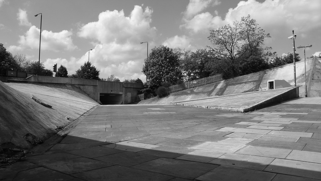 Clockwork Orange Tunnel, Wandsworth The tunnel that was in… Flickr