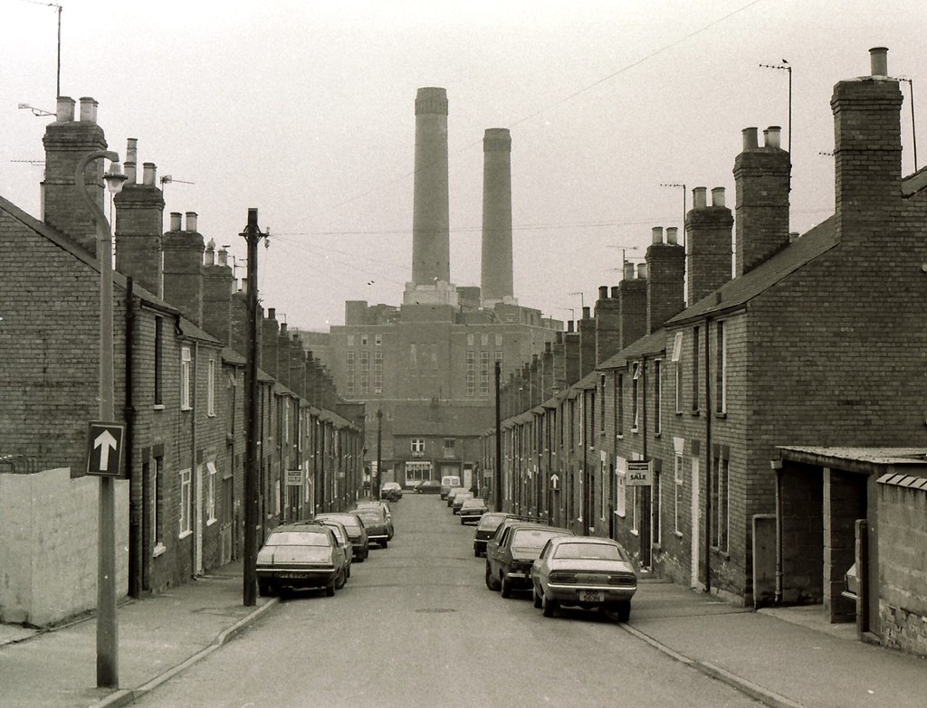 Lincoln Power Station Terraced streets leading down from M… Flickr