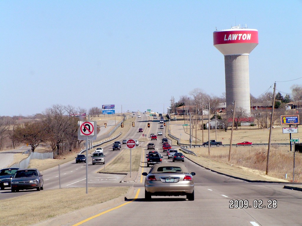 Lawton, Oklahoma Driving east on Rogers Lane near 38th Str