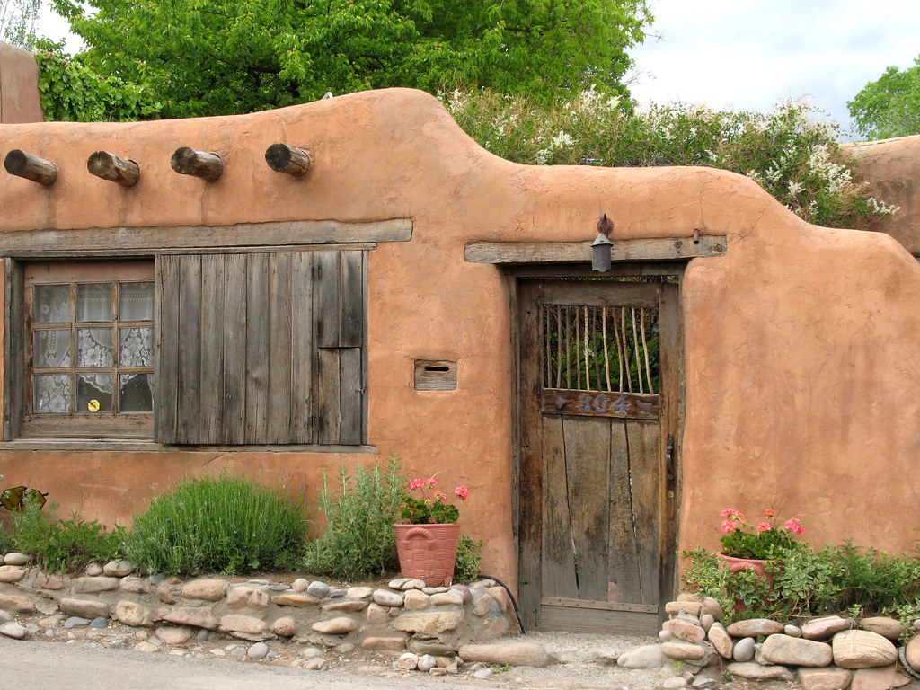 Adobe Cottage I think this house is very old, though it's … Flickr
