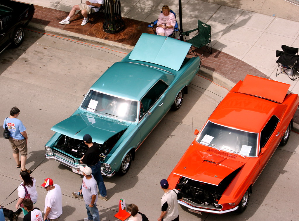 Car Show! Cool City Car Show, Downtown Two Rivers, Wiscons… Lester
